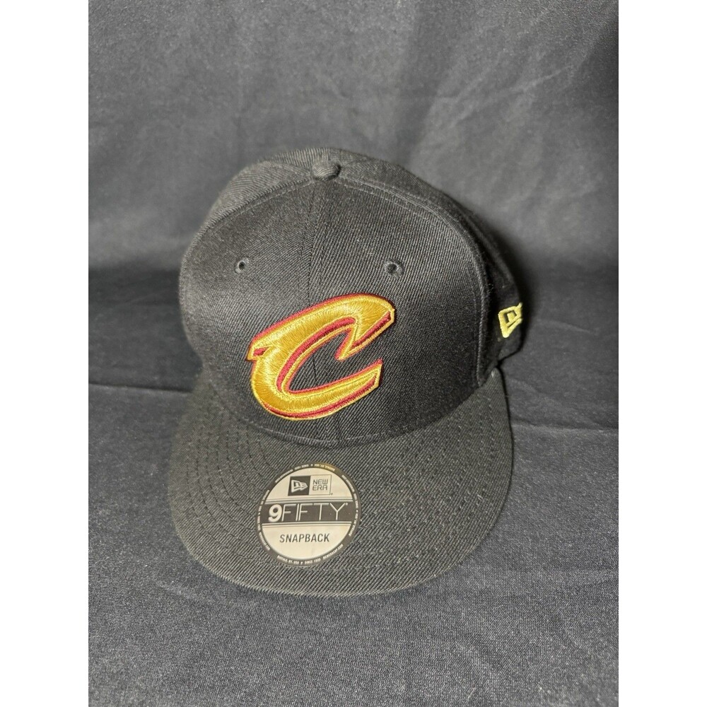 Cleveland Cavaliers New Era 9FIFTY NBA Gold Logo Snapback Cap Hat